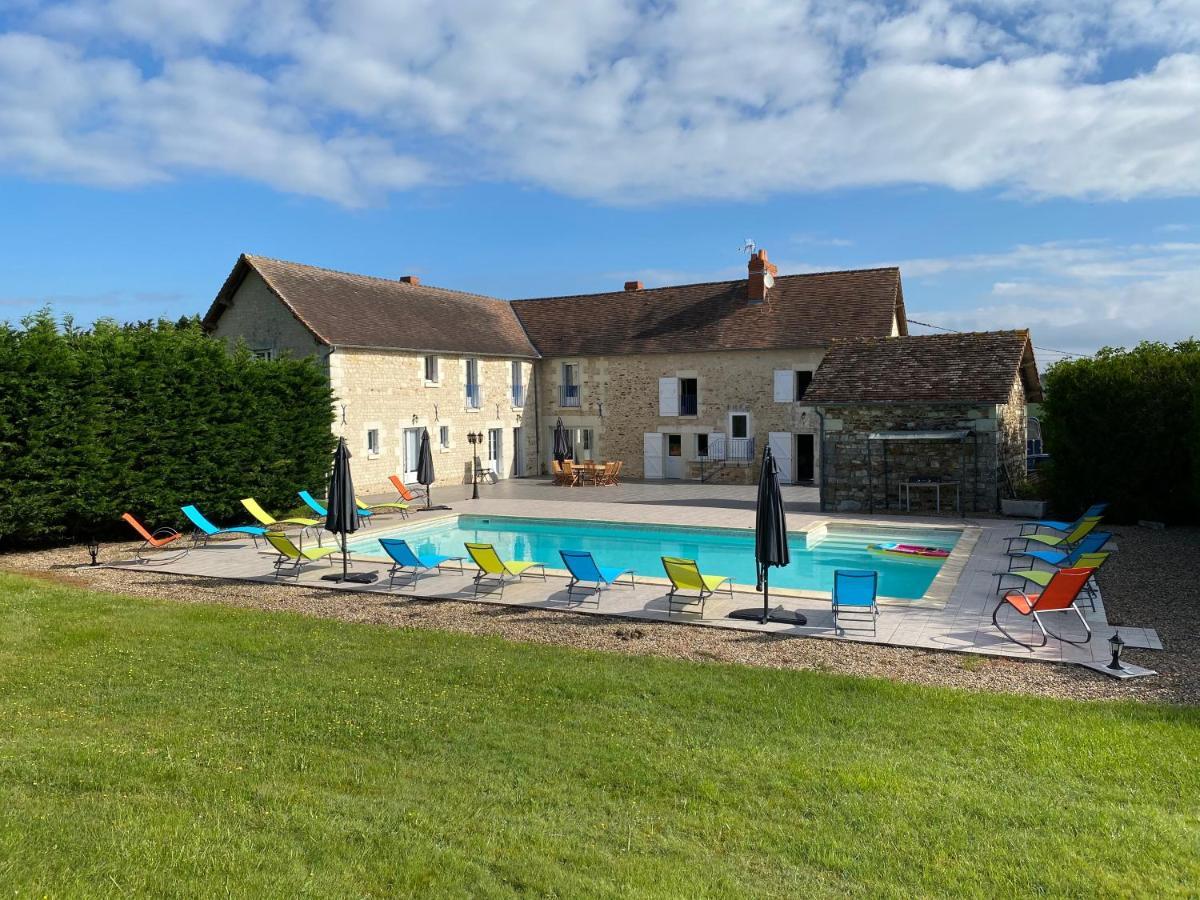 Kourline Villalunoterie Futuroscope Piscine Spa Oyre Exteriér fotografie
